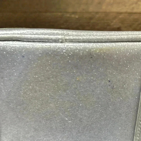 Loungefly X Disney Frozen Silver Glitter Embossed Dome Satchel Handbag Purse - Picture 5 of 8